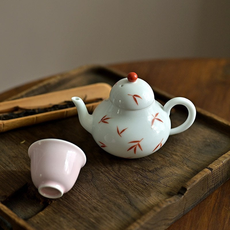White Glaze Saffron Teapot